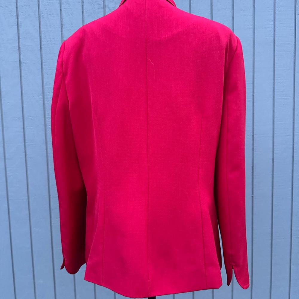 Augusto Collection Fitted Red Jacket - Picture 11 of 13